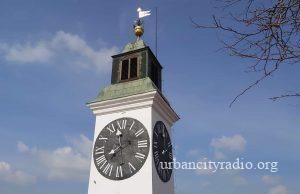 MOJA VEST: Pogled sa Petrovaradinske tvrđave (“grad na steni čvrst kao vera”)