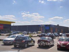 Gužve ispred požarevačkih trgovina uoči praznika