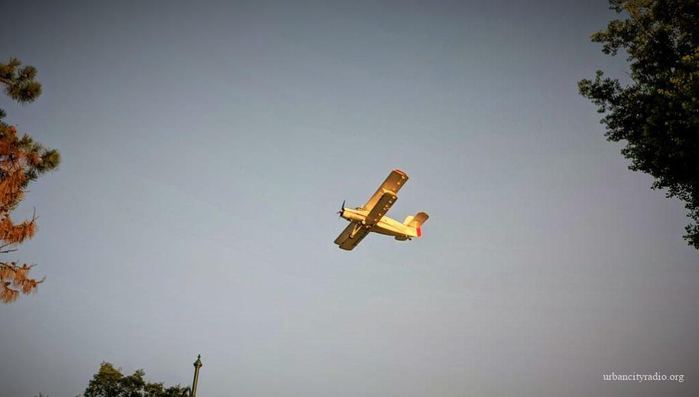 avion komarci zaprasivanje 2 (1)