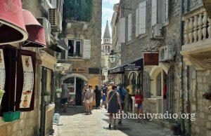 Crna Gora otvara granice sa Srbijom od subote, evo i cena