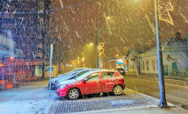 sneg pozarevac zima 2021 noć (1)