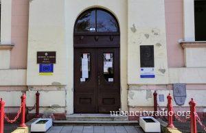 Ekonomski fakultet iz Beograda donirao knjige i požarevačkoj školi