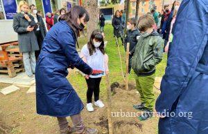 OŠ “Kralj Aleksandar I” u Požarevcu (ponovo) dobila mini voćnjak