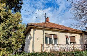 Pad sa merdevina u Mačvanskoj nakon pokušaja nelegalnog priključenja struje