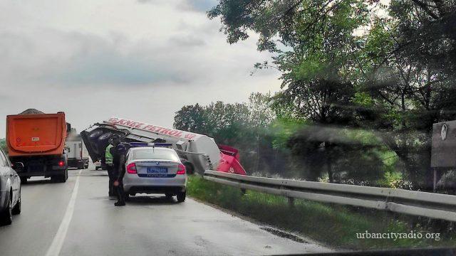 IMG-30b33451b20f4d42a725cbe4d16ebbfc-V~2