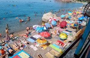 U Crnoj Gori trenutno 171.344 turista, 2,44 odsto više u odnosu na 2021.