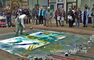 Četkom i bojama na Starom korzou za mir u svetu