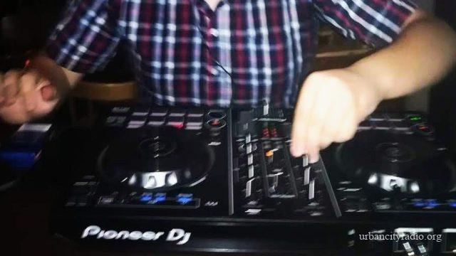 dj