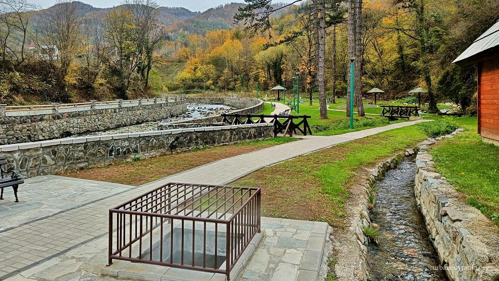 josanicka-banja-2023-2.jpg?v=1701857637