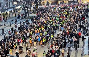Studenti Požarevca dočekuju šetače iz Petrovca na Mlavi