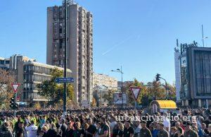 MUP: Na neprijavljenom skupu u Novom Sadu bilo 39.000 ljudi