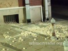 Pao deo fasade na uglu Vardarske i Čede Vasovića