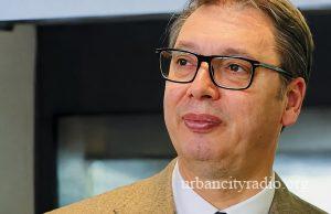 Vučić podneo ostavku na mesto predsednika Srbije