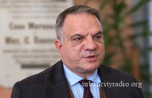 Ministar prosvete u Požarevcu razgovarao sa direktorima škola o platama i reformama